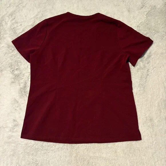 FIGS Women Scrub Set Casma Top LARGE Yola Pants MEDIUM Burgundy Maroon - Picture 4 of 9